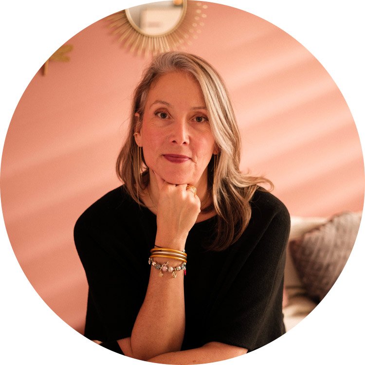 Natacha Palazzolo, Consultante Design Humain et Praticienne Holistique